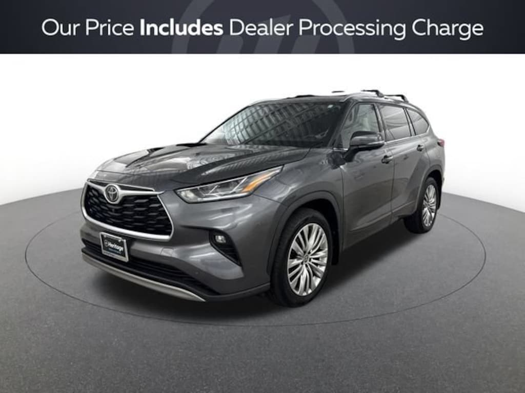 Used 2023 Toyota Highlander Platinum Sport Utility