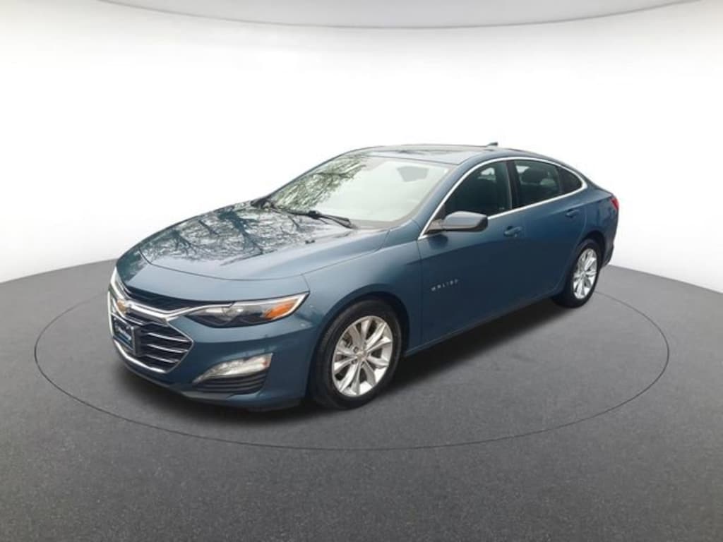 Used 2025 Chevrolet Malibu LT Sedan