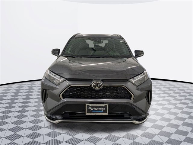 2025 Toyota RAV4 Hybrid XSE photo 2