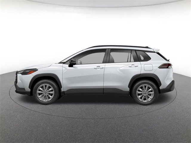 2026 Toyota Corolla Cross LE photo 2