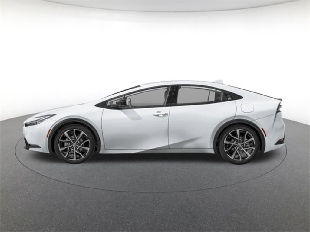 New 2026 Toyota Prius Plug-in Hybrid XSE Hatchback