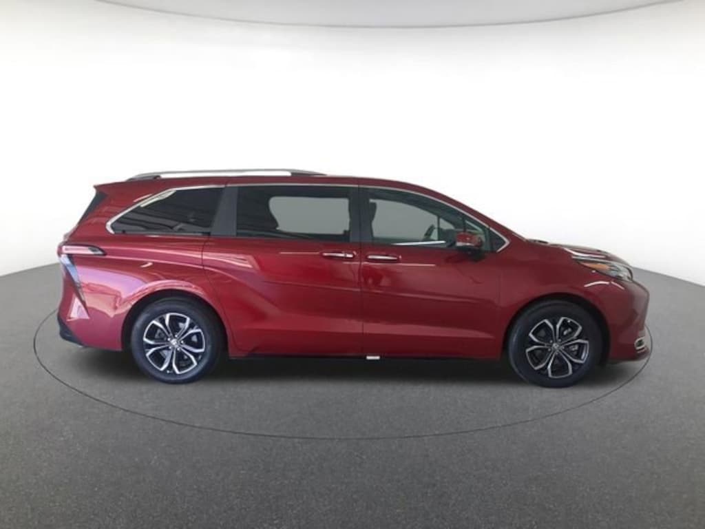 Used 2025 Toyota Sienna Platinum Passenger Van