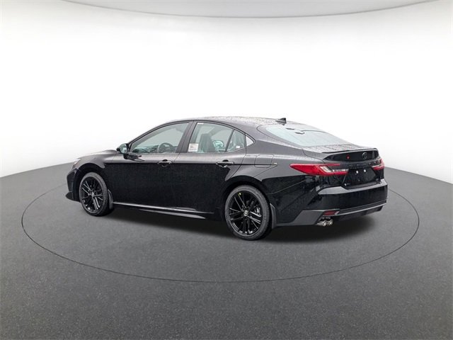 2026 Toyota Camry SE photo 3