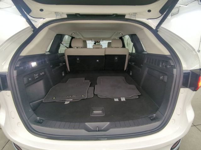 2025 Mazda CX-70 Premium Package - Photo 20