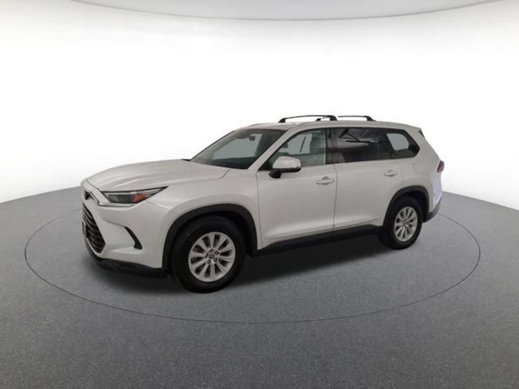 Used 2025 Toyota Grand Highlander XLE Sport Utility