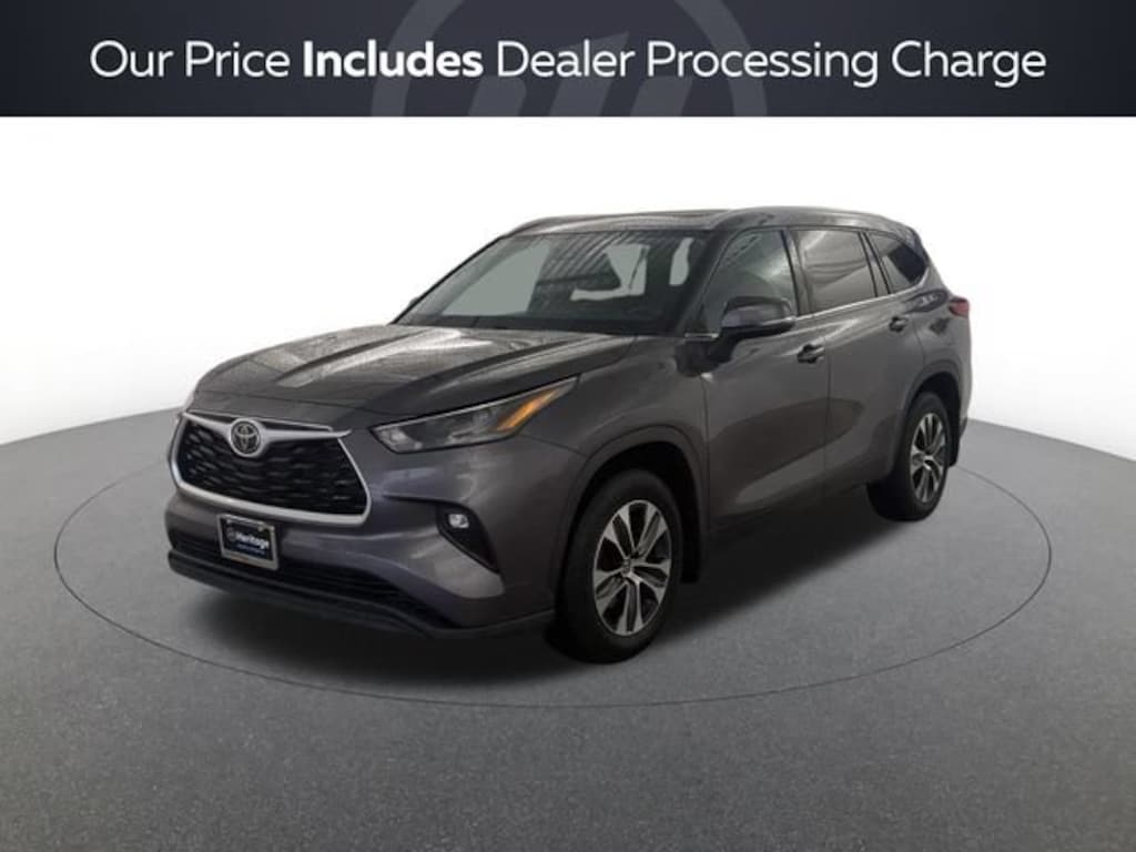 Used 2022 Toyota Highlander XLE Sport Utility