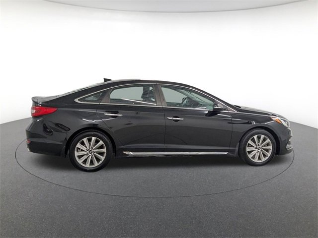 2017 Hyundai Sonata Sport photo 4