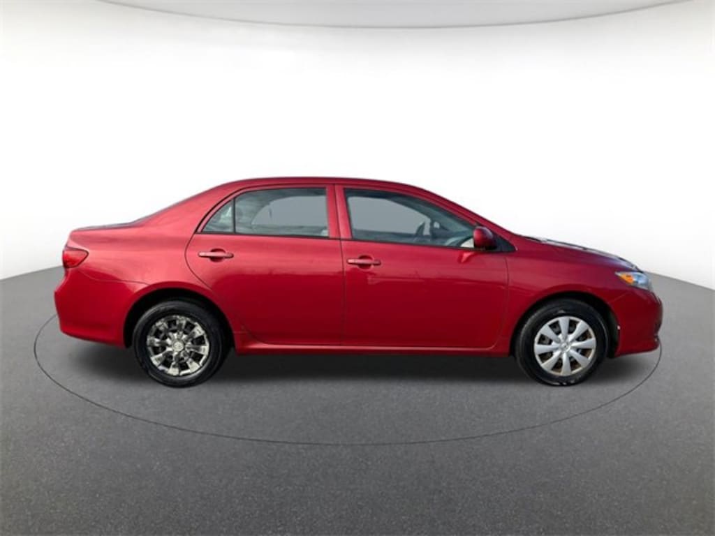 Used 2010 Toyota Corolla LE Sedan