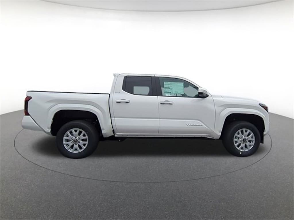 New 2025 Toyota Tacoma SR5 Truck Double Cab