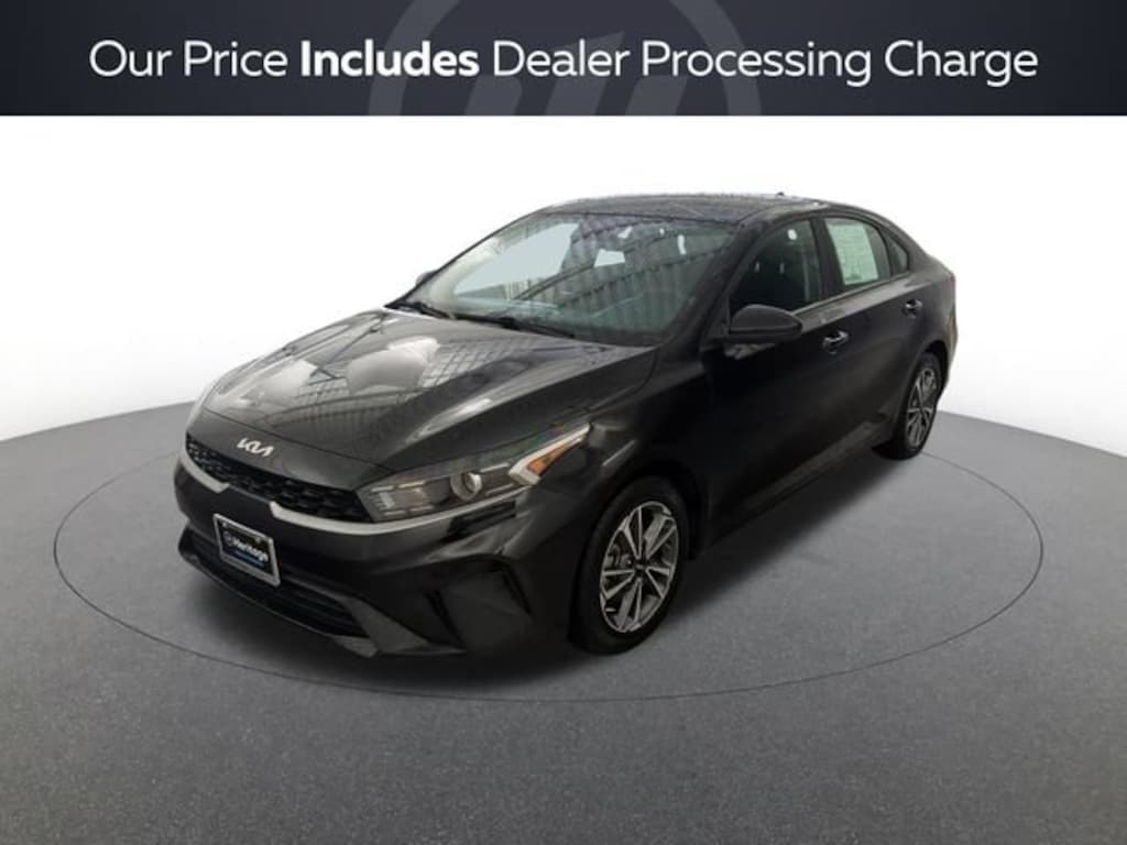 Used 2024 Kia Forte LXS Sedan