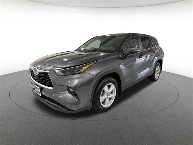 2024 Toyota Highlander LE's photo