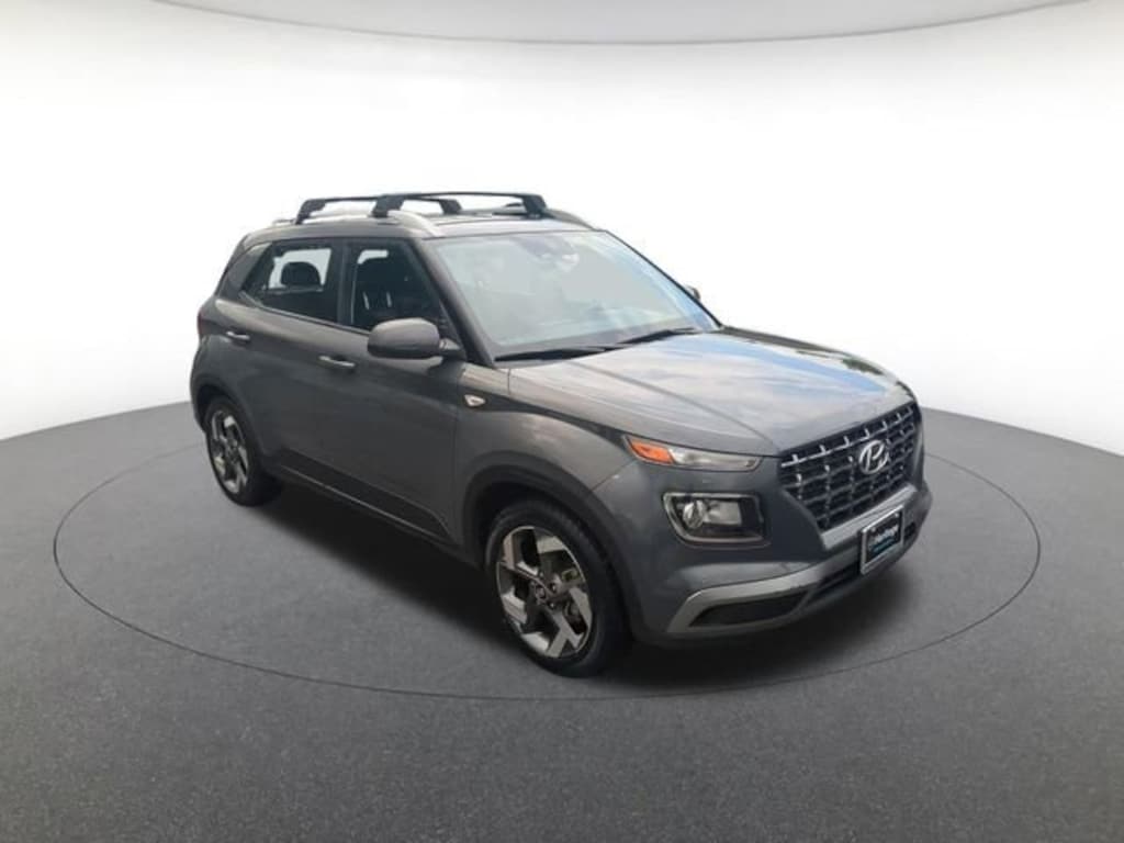 Used 2023 Hyundai Venue SEL Sport Utility