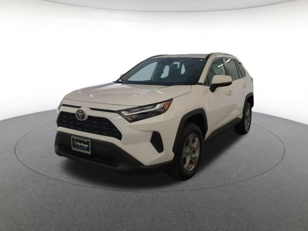 Used 2025 Toyota RAV4 XLE Sport Utility