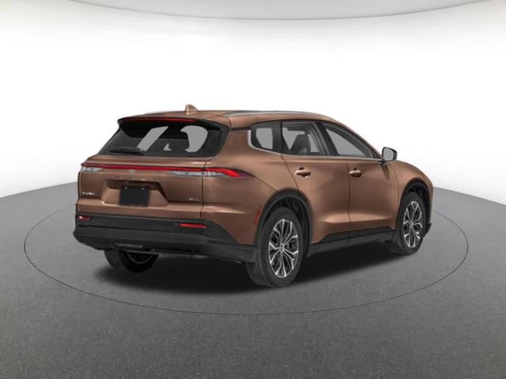 New 2026 Toyota Crown Signia XLE SUV
