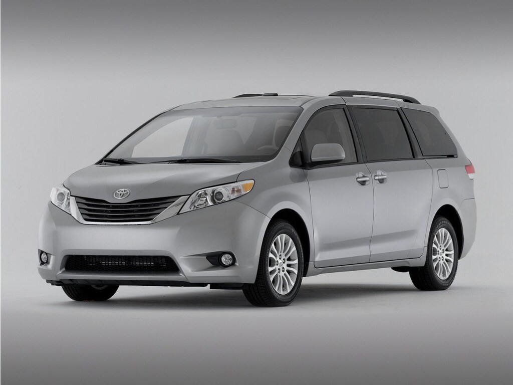 Used 2011 Toyota Sienna Base Passenger Van