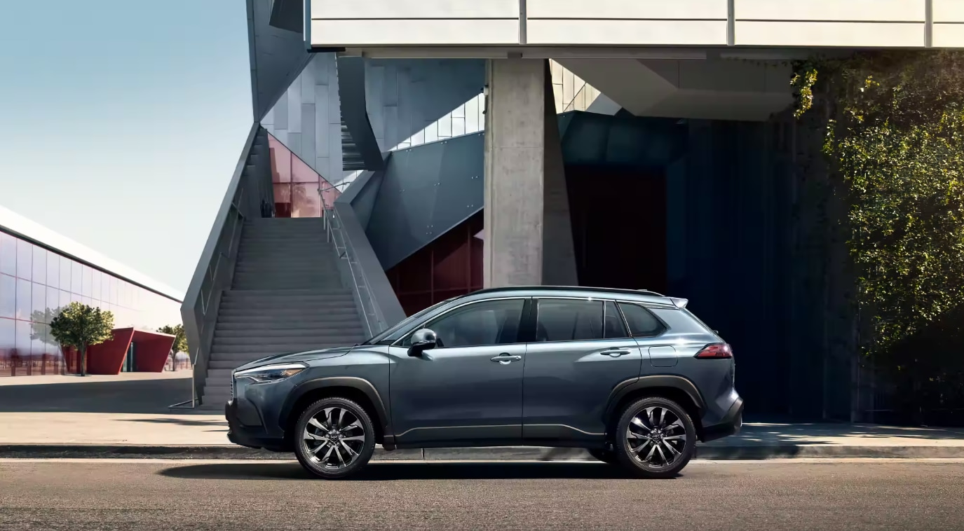 2023-Toyota-Corolla-Cross-building.png