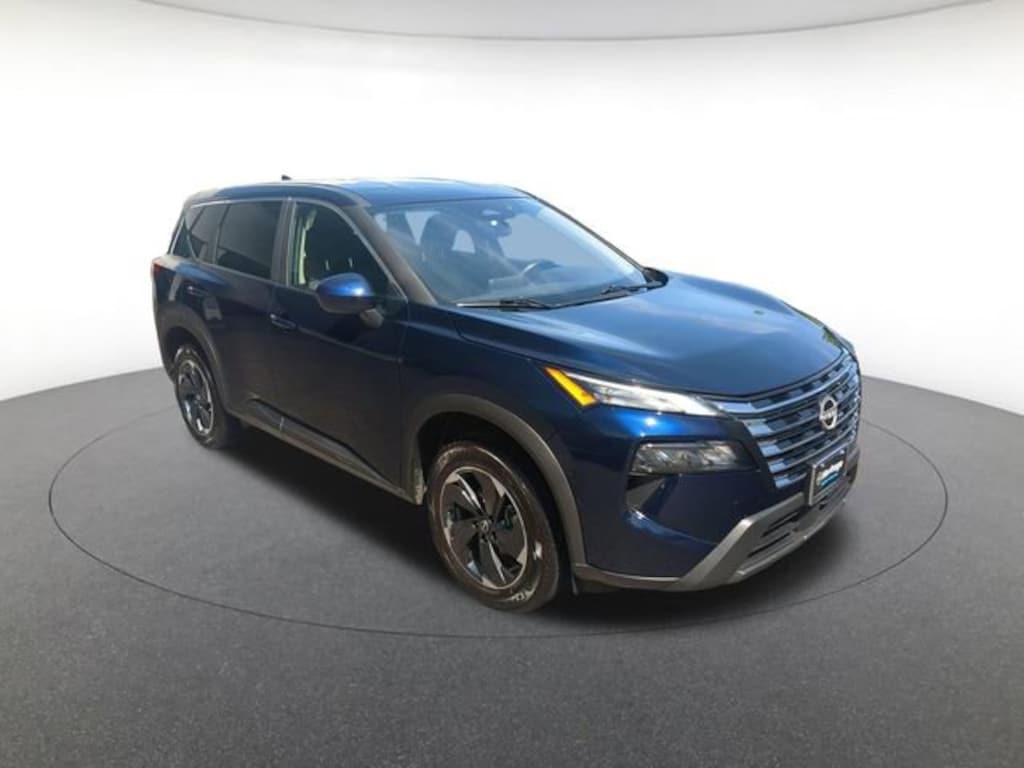 Used 2025 Nissan Rogue SV Sport Utility