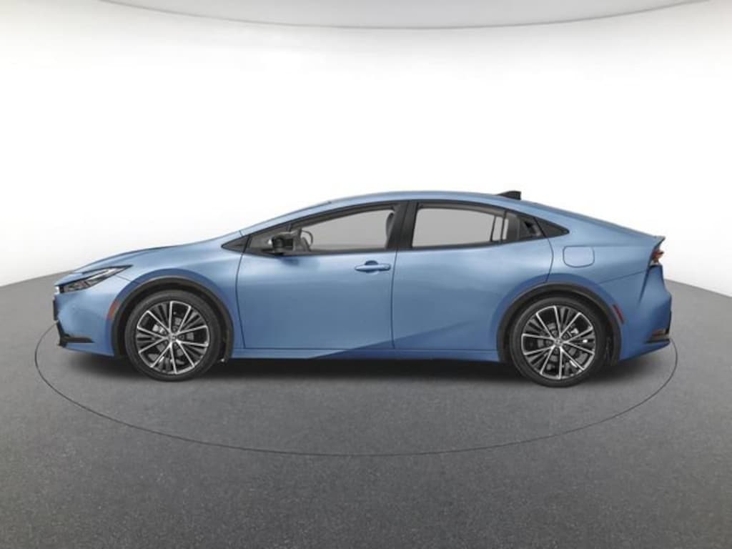 New 2027 Toyota Prius XLE Hatchback