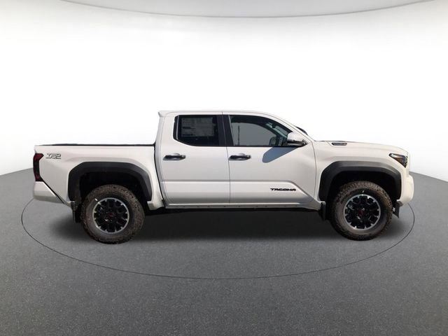 2026 Toyota Tacoma TRD Off Road - Photo 5