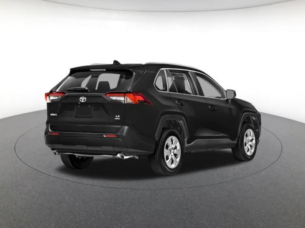 Used 2021 Toyota RAV4 LE Sport Utility