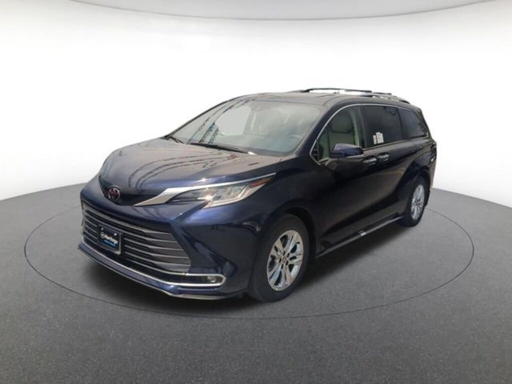 New 2026 Toyota Sienna Limited Van Passenger Van