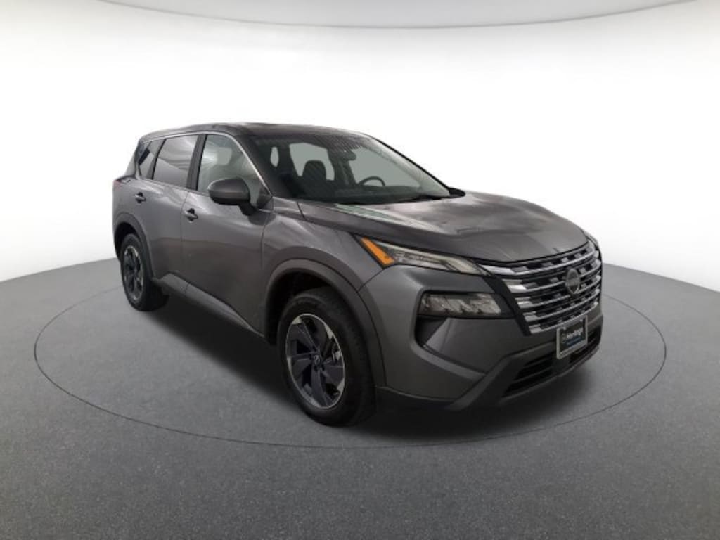 Used 2024 Nissan Rogue SV Sport Utility