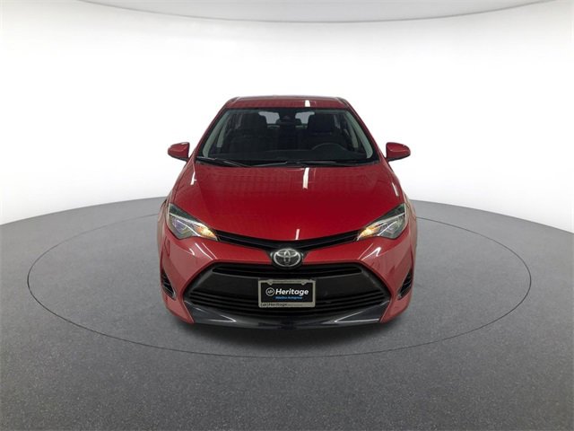 2019 Toyota Corolla LE photo 2