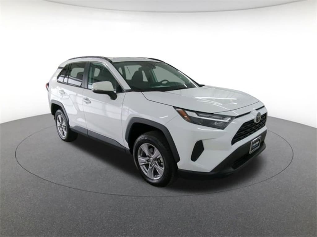 Used 2025 Toyota RAV4 XLE Sport Utility