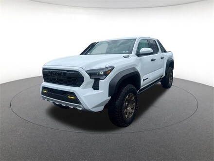 2025 Toyota Tacoma Hybrid Trailhunter Truck