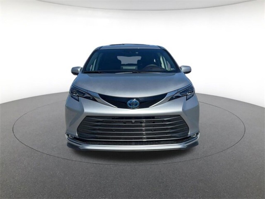 Used 2024 Toyota Sienna Platinum Passenger Van