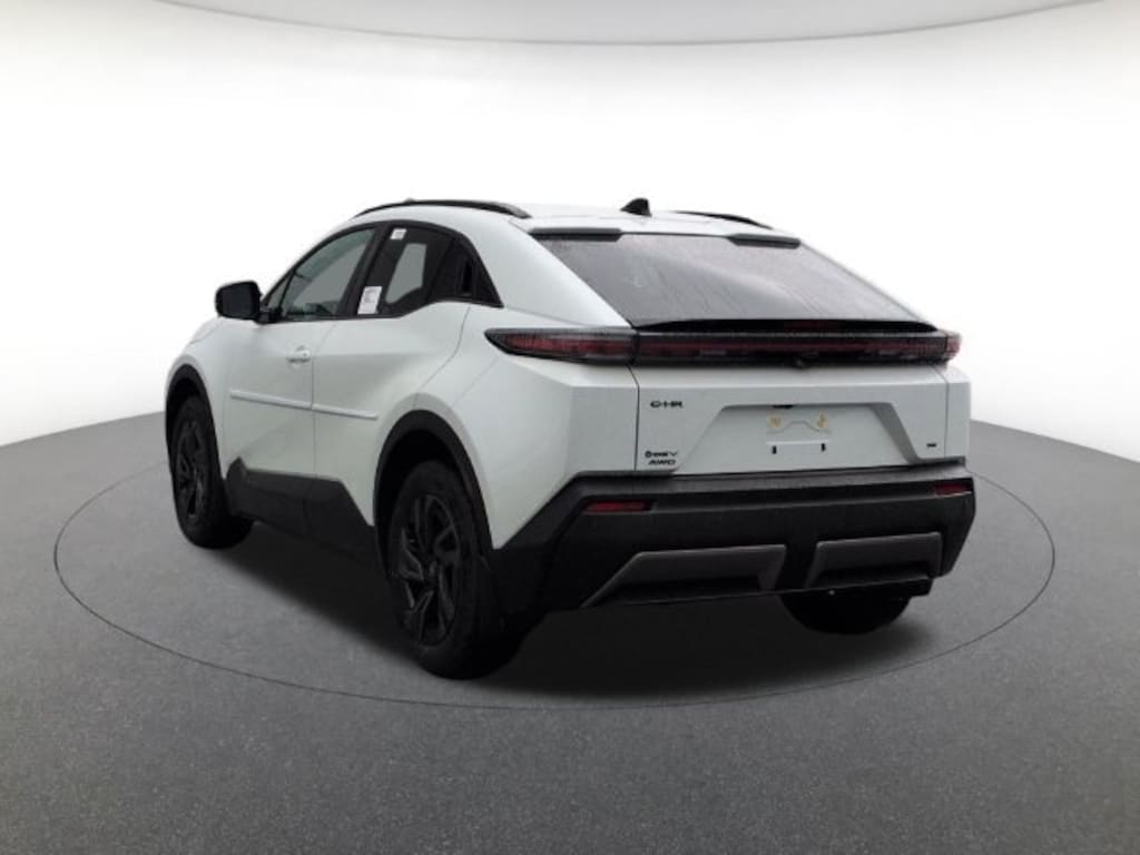 New 2026 Toyota C-HR SE SUV