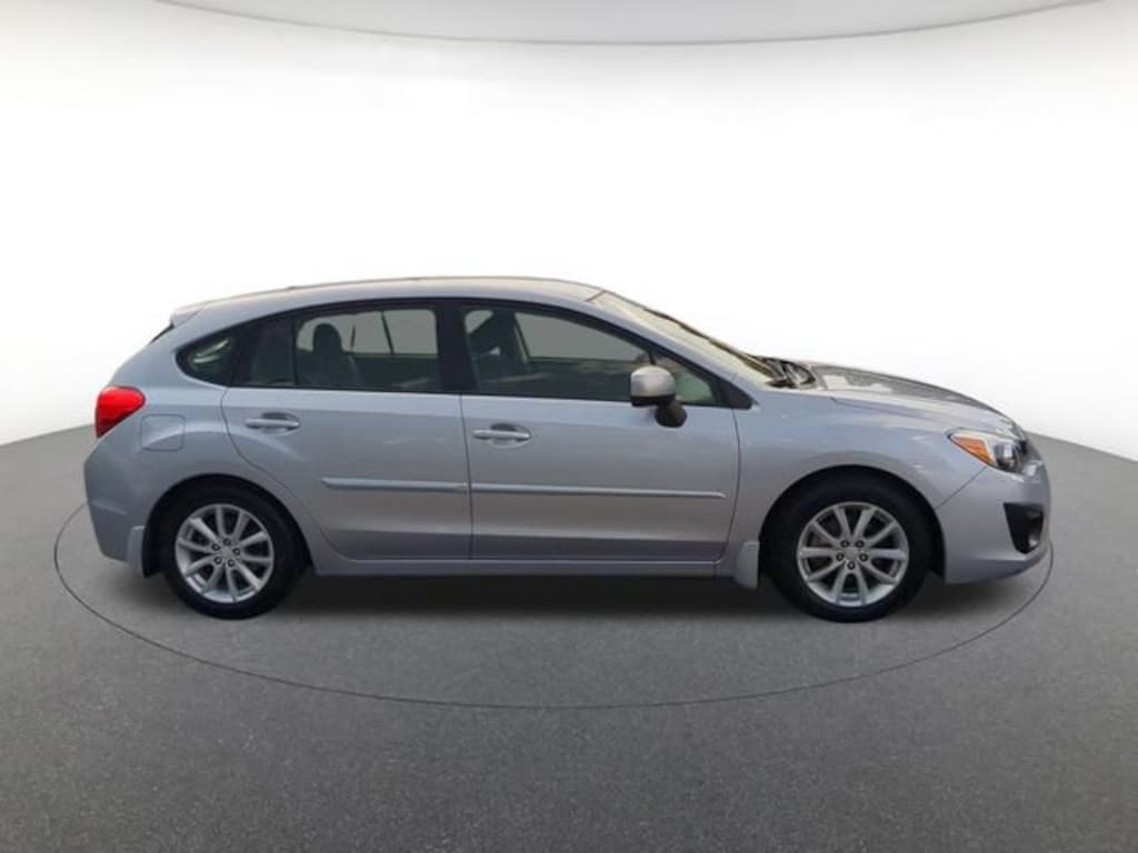 Used 2014 Subaru Impreza 2.0i Premium Hatchback