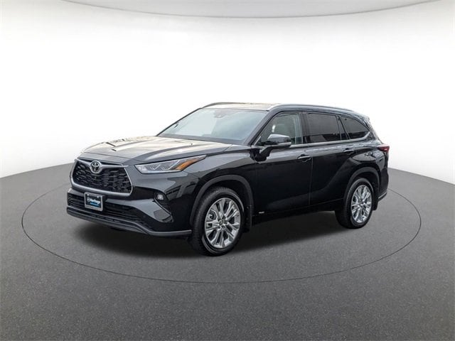 2025 Toyota Highlander Limited's photo