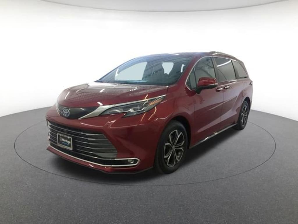 Used 2025 Toyota Sienna Platinum Passenger Van