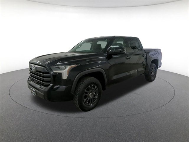 2023 Toyota Tundra SR5's photo