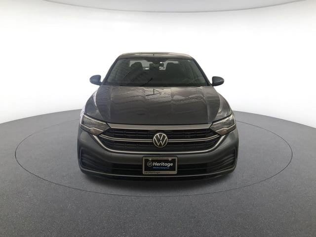 3VW5M7BU0RM028651