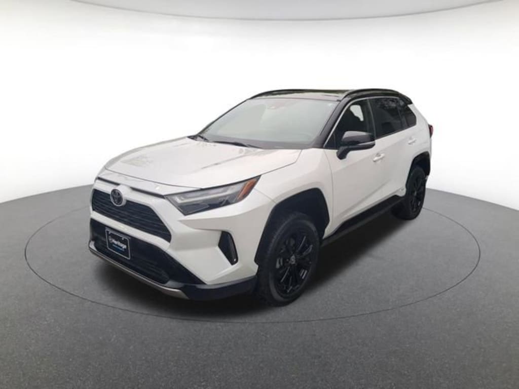 Used 2025 Toyota RAV4 Hybrid XSE Sport Utility