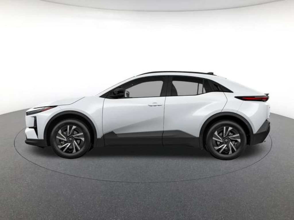 New 2026 Toyota C-HR SE SUV