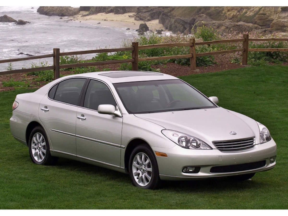 2003 Lexus ES 300's photo