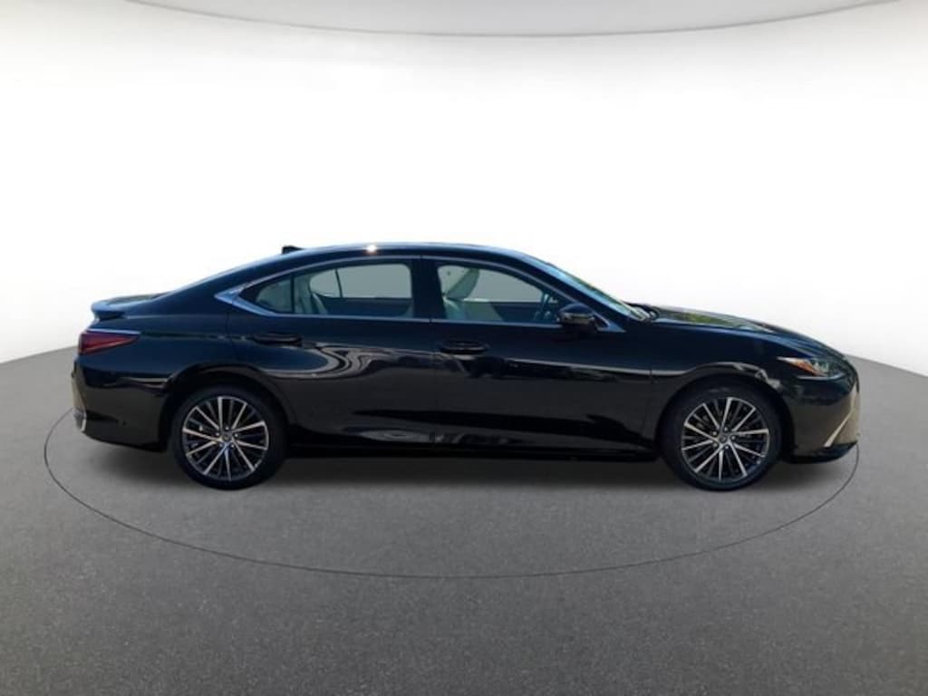 Used 2023 Lexus ES 300h Sedan