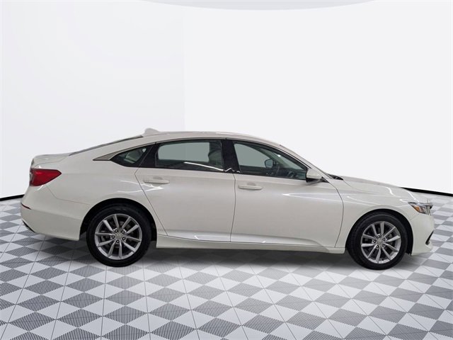 2021 Honda Accord LX photo 4