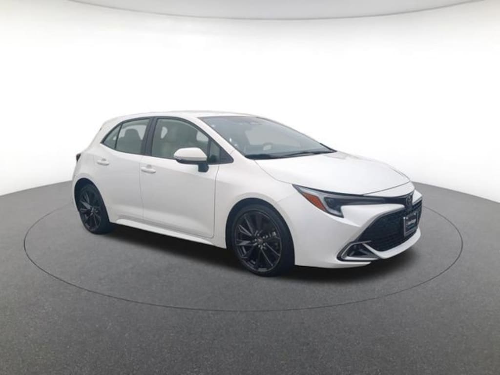 Used 2025 Toyota Corolla Hatchback XSE Hatchback