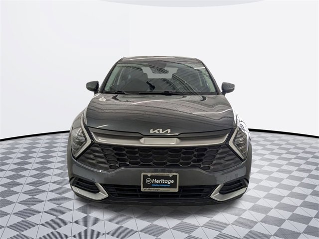 2024 Kia Sportage LX photo 2