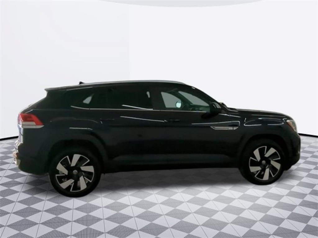 Used 2024 Volkswagen Atlas Cross Sport 2.0T SE w/Technology Sport Utility