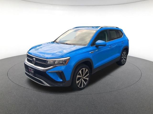 2022 Volkswagen Taos 1.5T SE 4Motion's photo