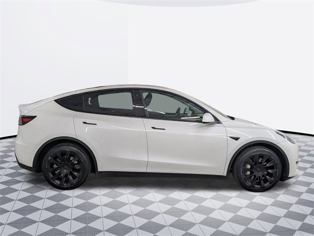 2023 Tesla Model Y Long Range photo 4