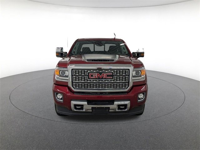 2019 Gmc Sierra 3500 HD Denali photo 2