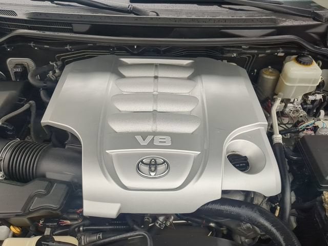 2016 Toyota Land Cruiser Base - Photo 24
