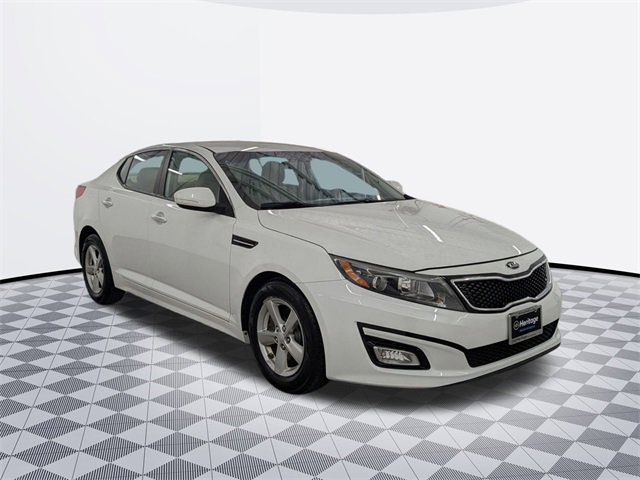 2015 Kia Optima LX photo 3