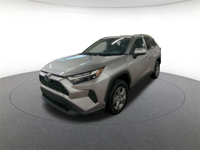 2022 Toyota RAV4 XLE's photo